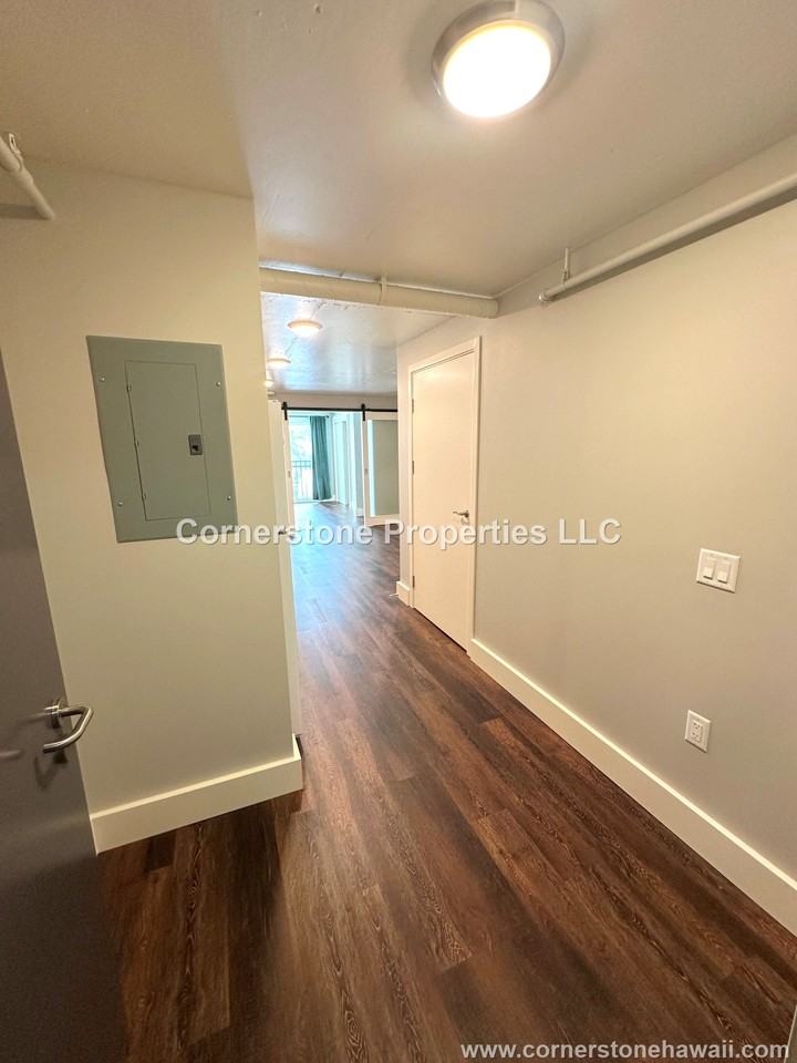803 Waimanu St #1 - Photo 3 of 20