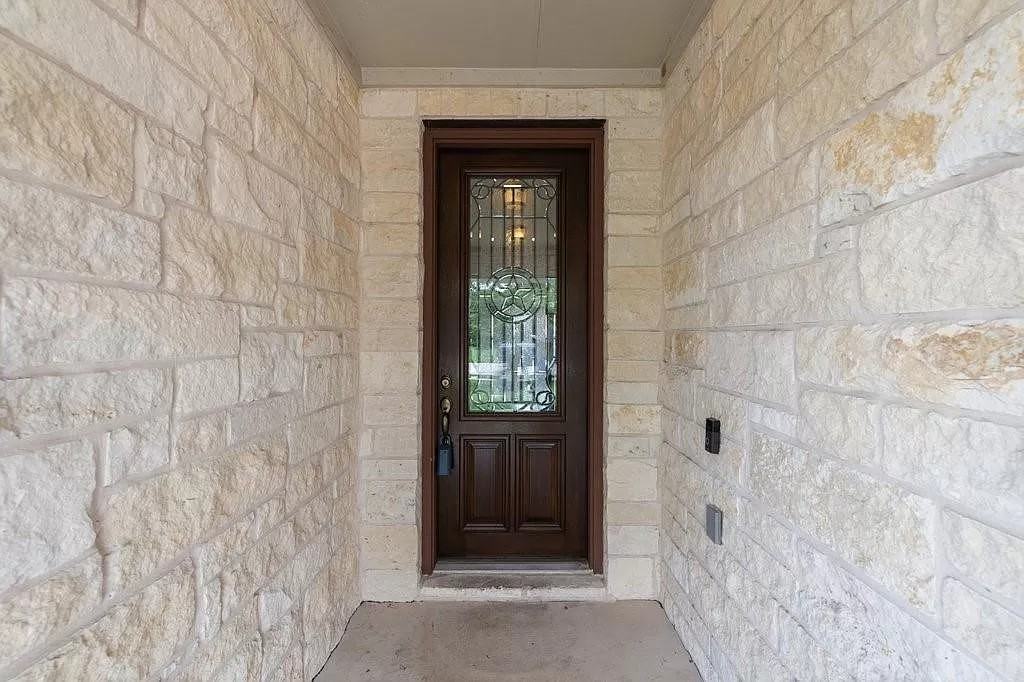 1129 Calla Lily Blvd - Photo 2 of 44