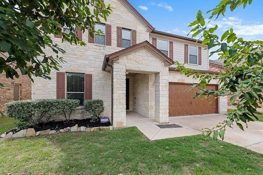 1129 Calla Lily Blvd - Photo 2 of 50