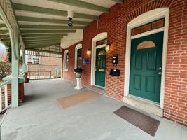 featured image of 1311 N Rodney St #2