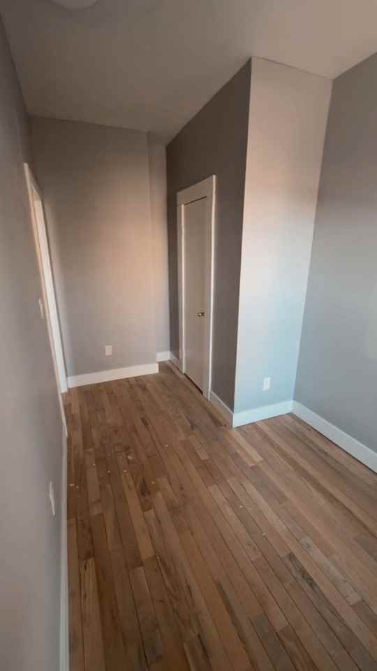 302 Exchange Street - stLeft Door #1st - Photo 5 of 6