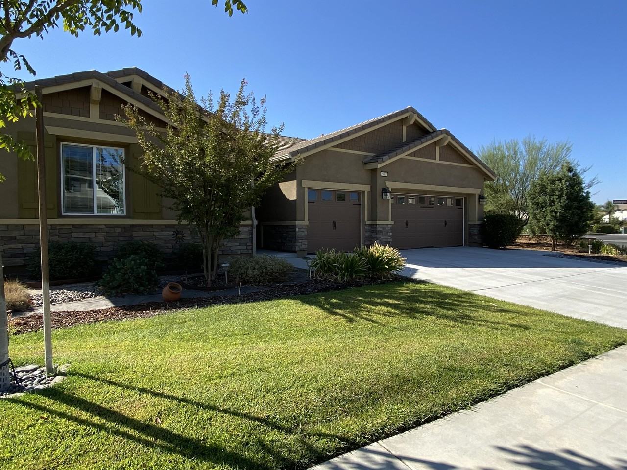 29537 Glenneyre Way #1 - Photo 4 of 50