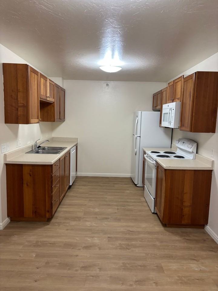 Legacy Village Apartments - Photo 7 of 50