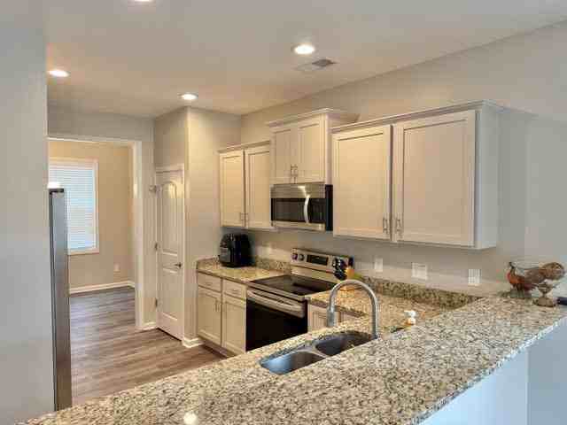 175 Old Murdoch Road - 301 - 301Unit 301 #301 - Photo 3 of 17