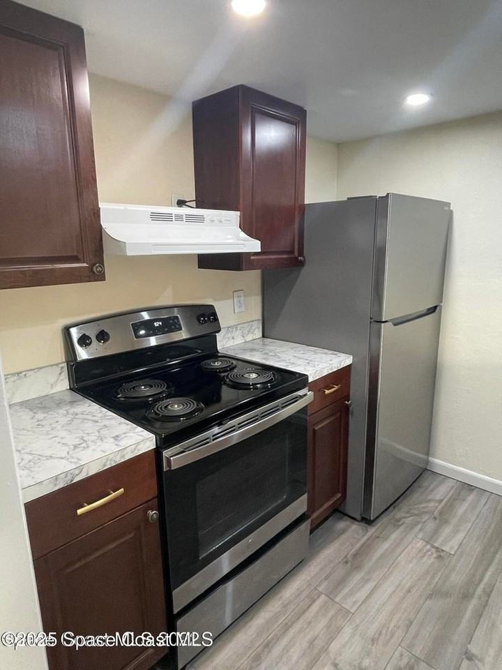 119 San Paulo Ct #1 - Photo 4 of 9