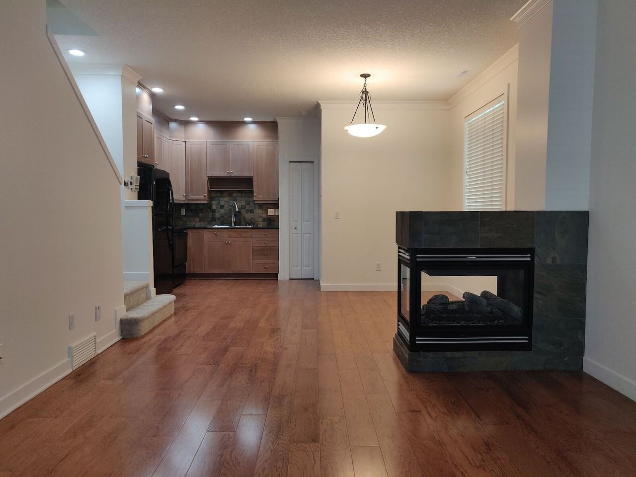 2222 Westmount Rd Nw - Photo 5 of 24