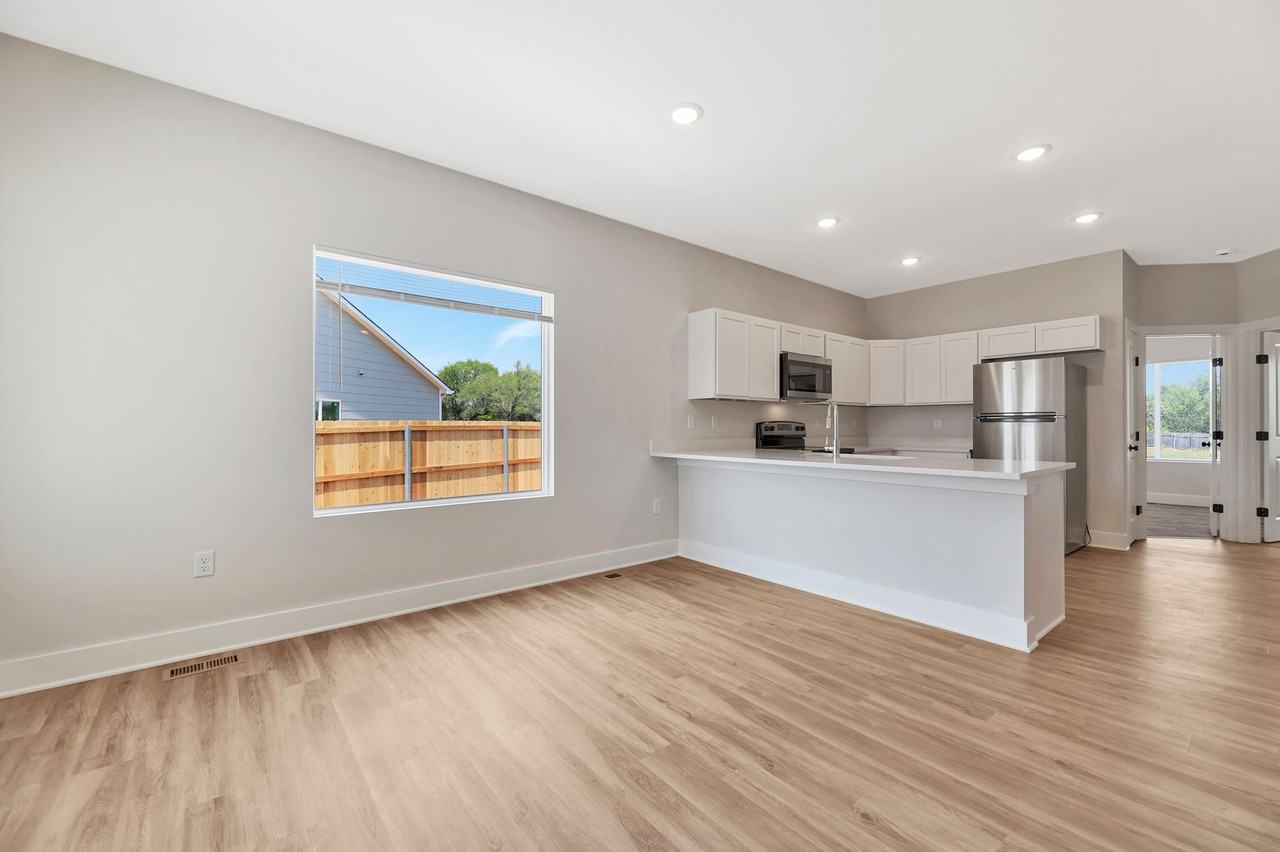 1128 N Joye St #1 - Photo 6 of 24