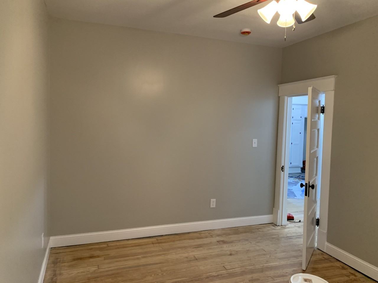 519 S 11th St - Photo 6 of 9