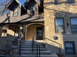 featured image of 1207 E 15th St