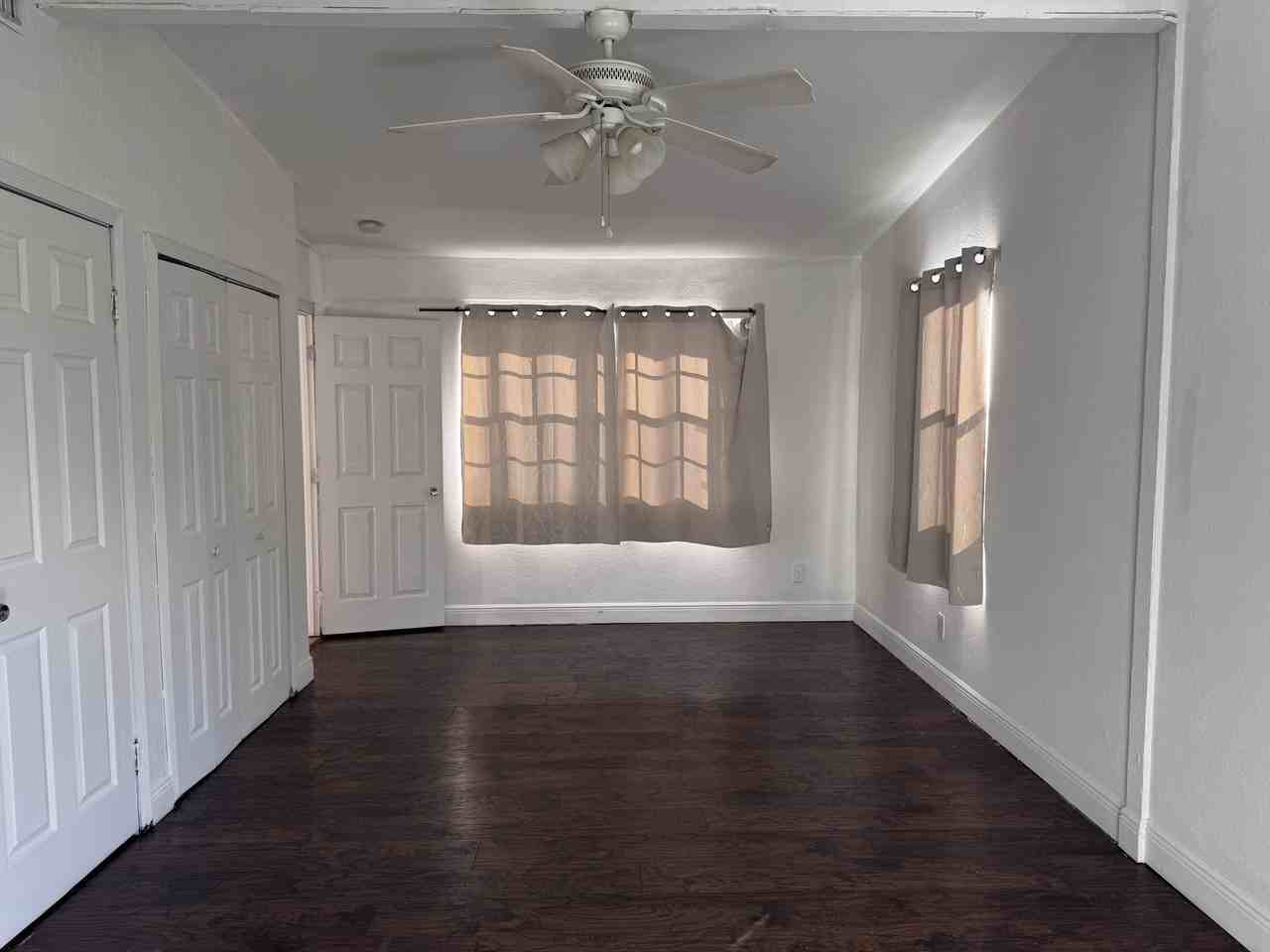 151 Se Castana Ct #1 - Photo 6 of 12