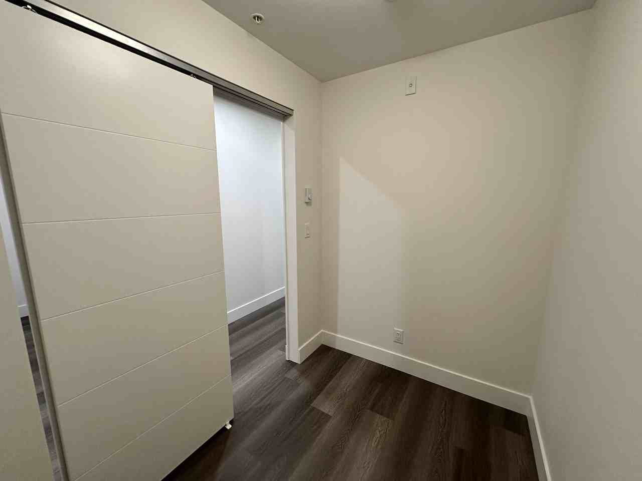 10778 138 Street #412 - Photo 5 of 23