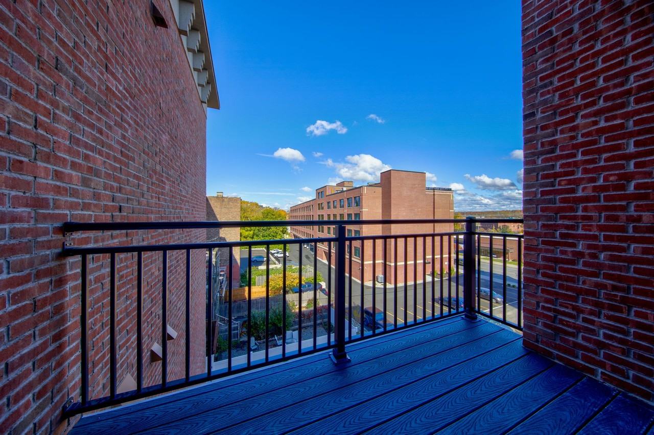 191 North Pearl - Photo 3 of 29