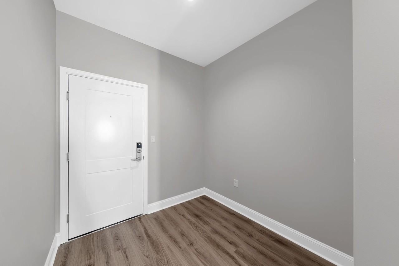 191 North Pearl - Photo 5 of 29