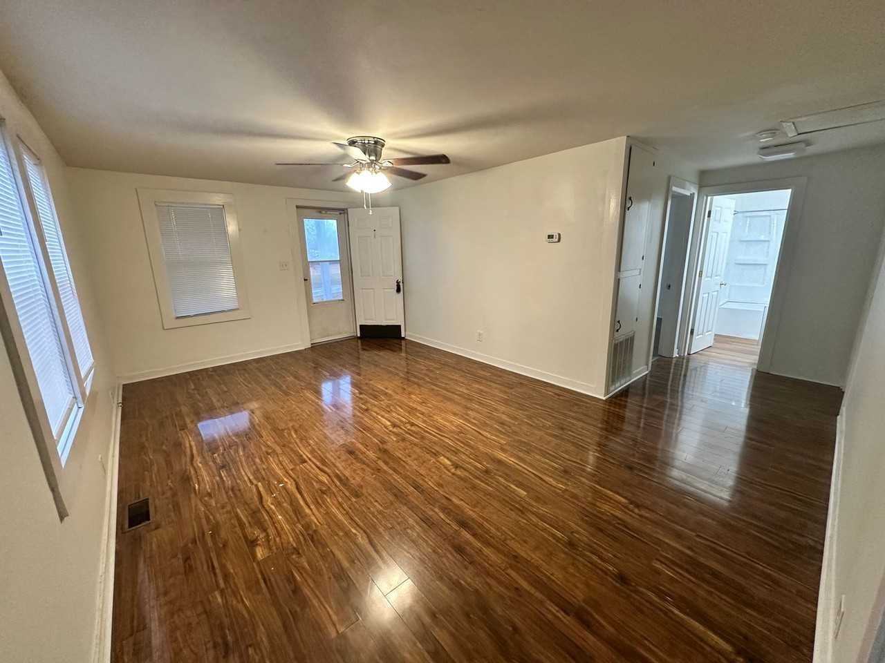 4088 Murray Hwy - Photo 2 of 13