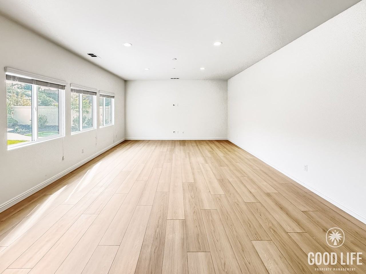 20455 Canaan Cir - Photo 7 of 37