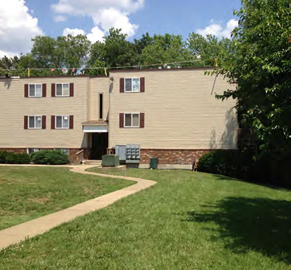 210 S Water st - Photo 4 of 38