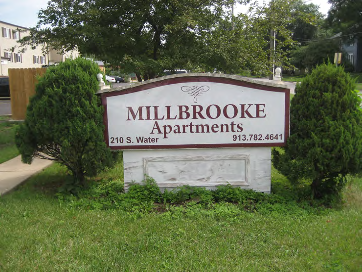 210 S Water st - Photo 6 of 38