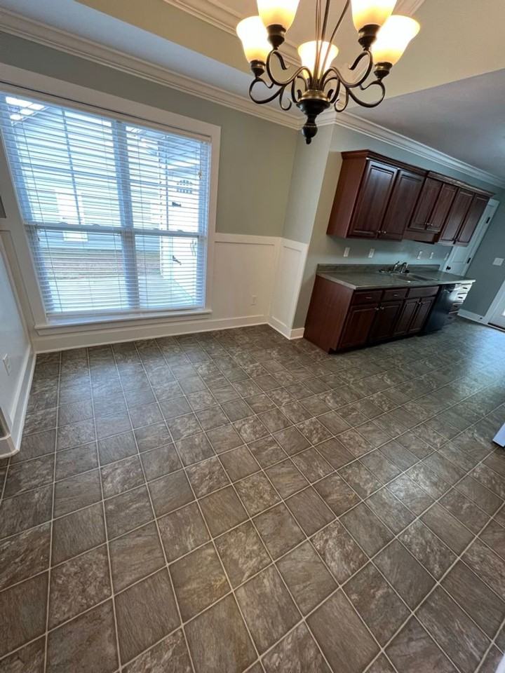 205 Rossburg Dr - Photo 6 of 26