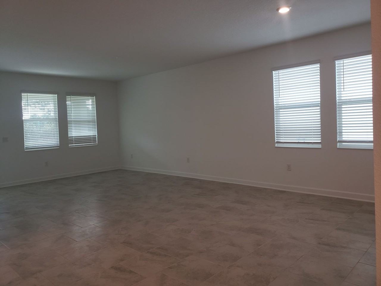 5604 Quiet Palm Loop - Photo 5 of 15