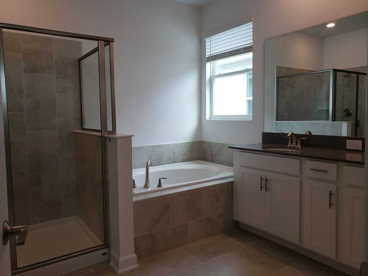 5604 Quiet Palm Loop - Photo 7 of 15