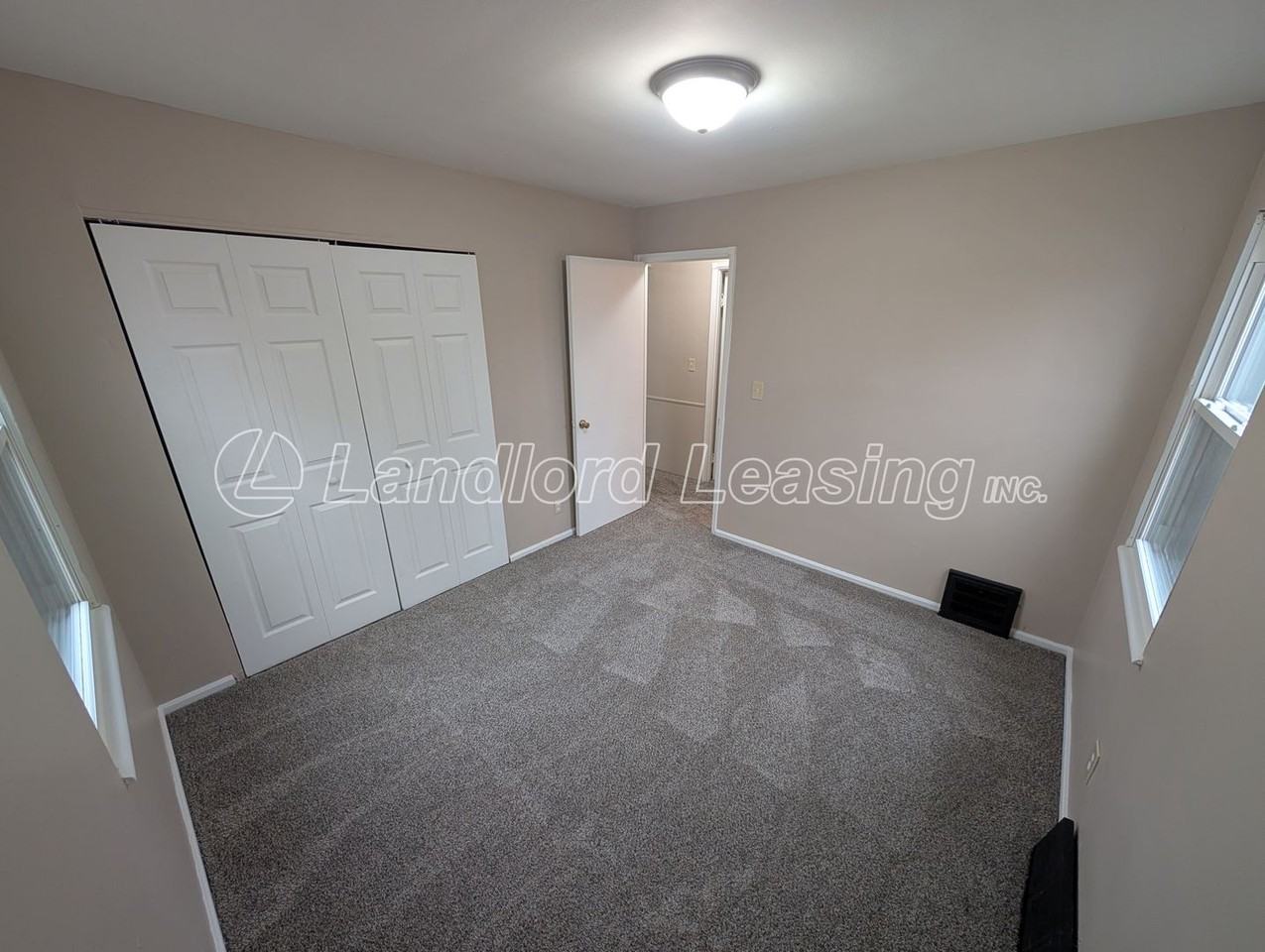 1314 Cedar Dr - Photo 7 of 14