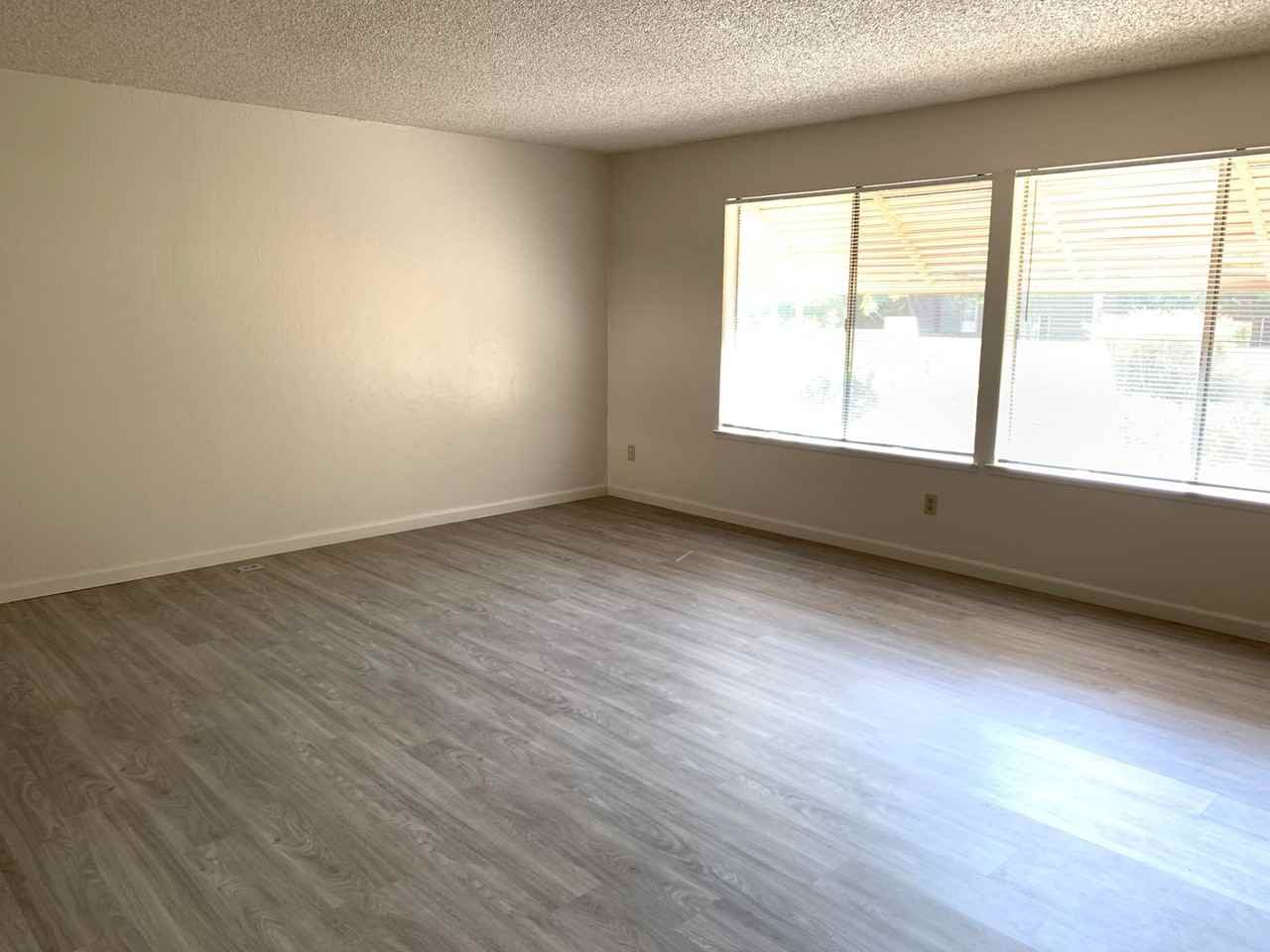 5905 Casa Alegre - Photo 5 of 27