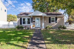 7406 Wickham Ave - Photo 1 of 1