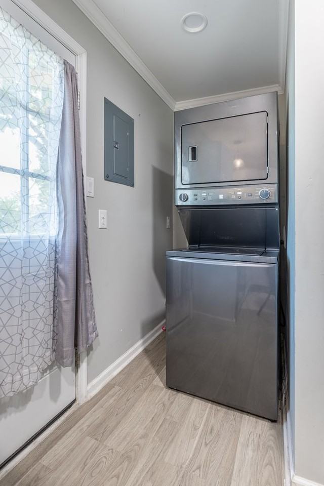 7406 Wickham Ave - Photo 7 of 13