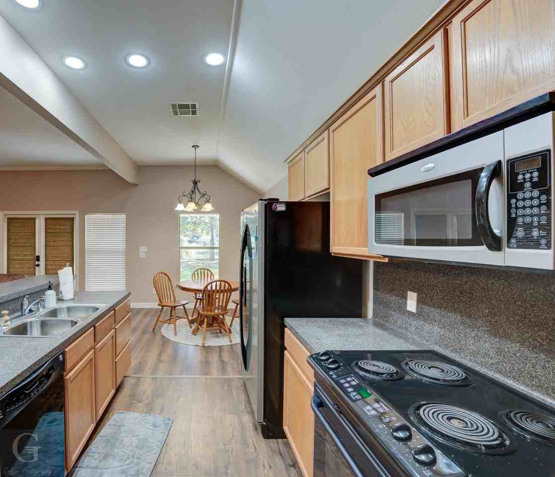 3217 Grand Lake Dr - Photo 7 of 15