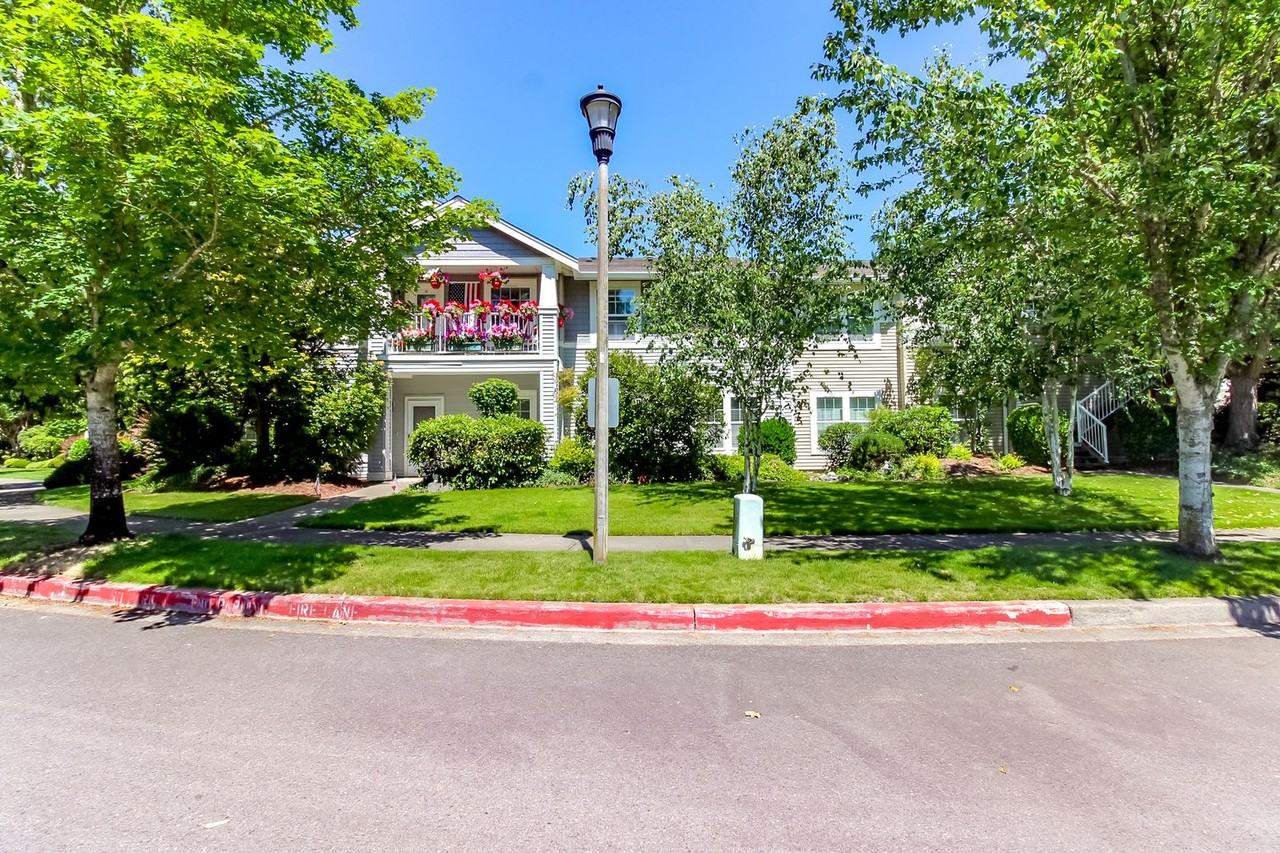 1720 Spencer Ct #A9 - Photo 4 of 36