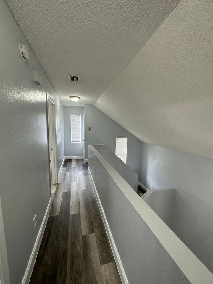 10973 Traci Lynn Dr - Photo 4 of 36