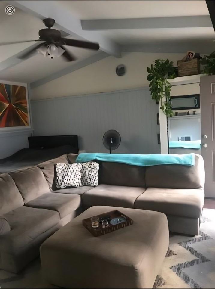 723 Santa Barbara Pl - Photo 2 of 9