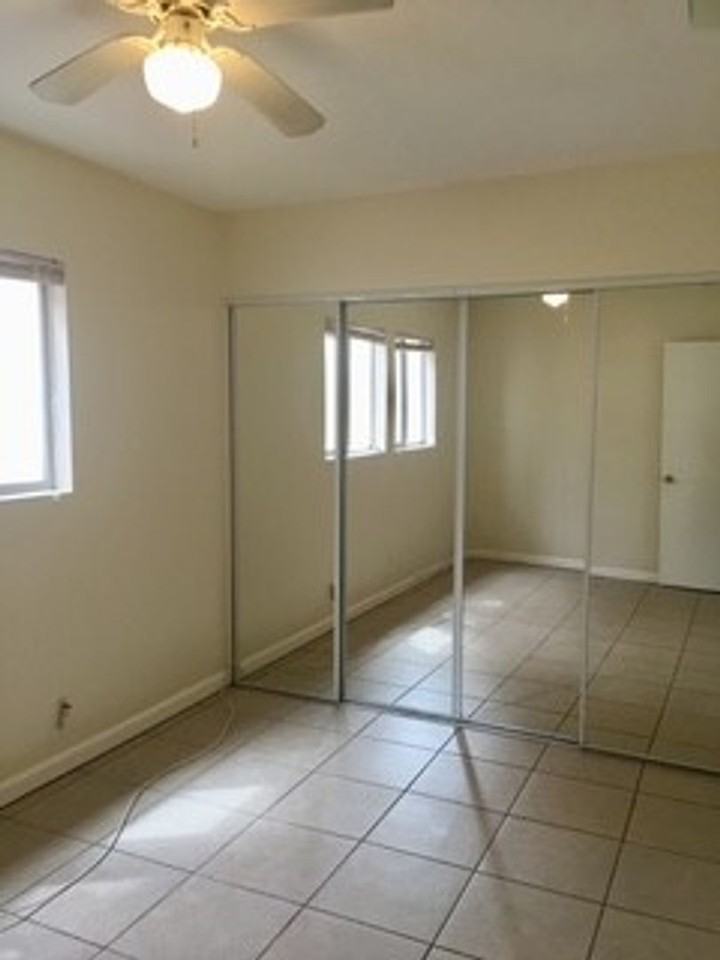 2341 Grand Ave - Photo 4 of 6