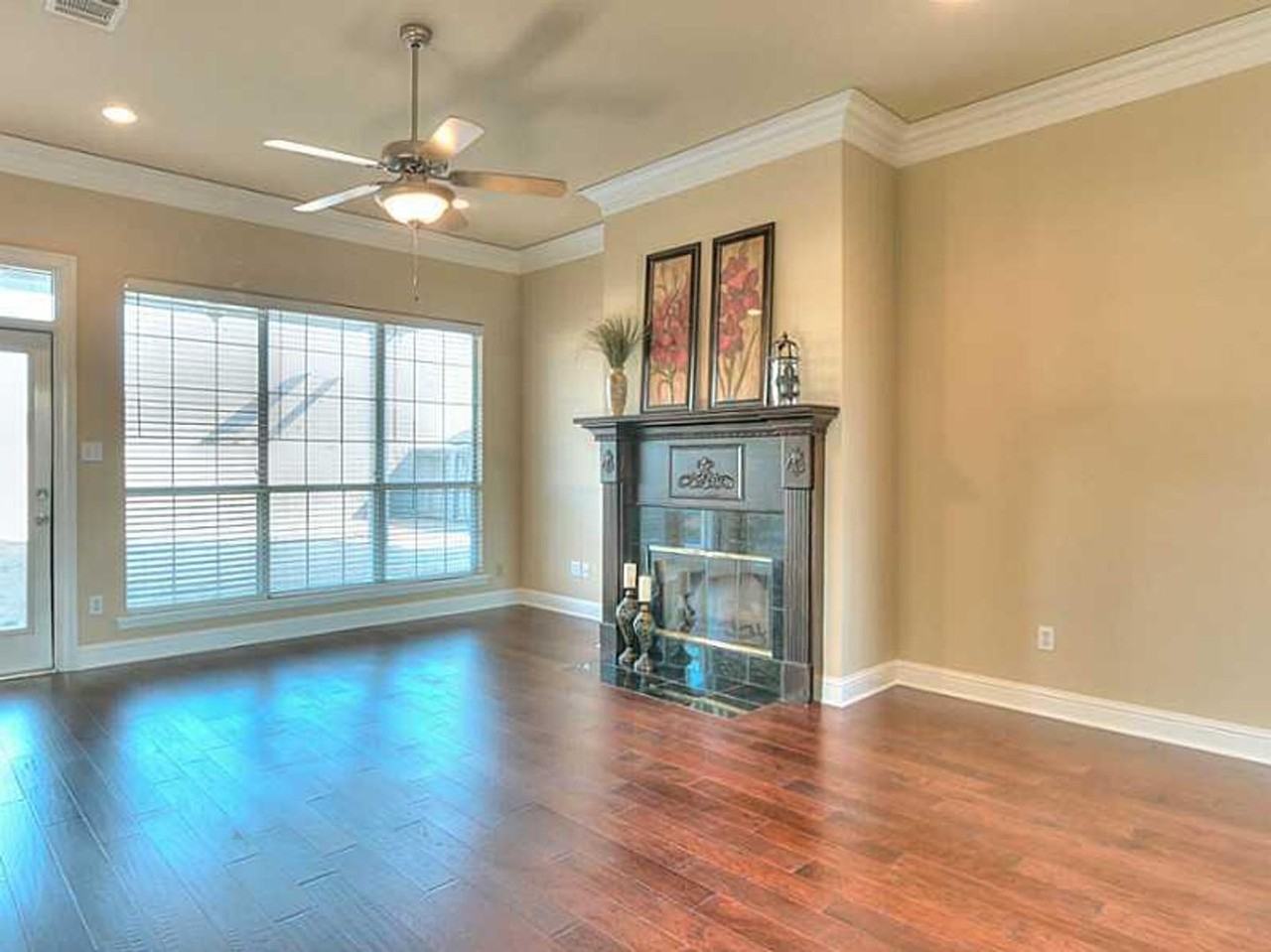 5012 Tensas Dr - Photo 2 of 18