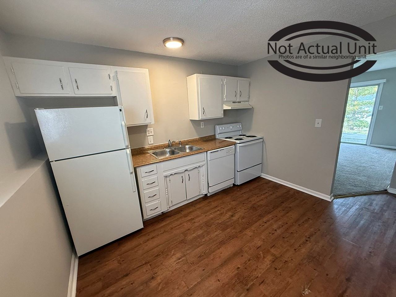 7301 N Moberly Dr #C - Photo 5 of 15