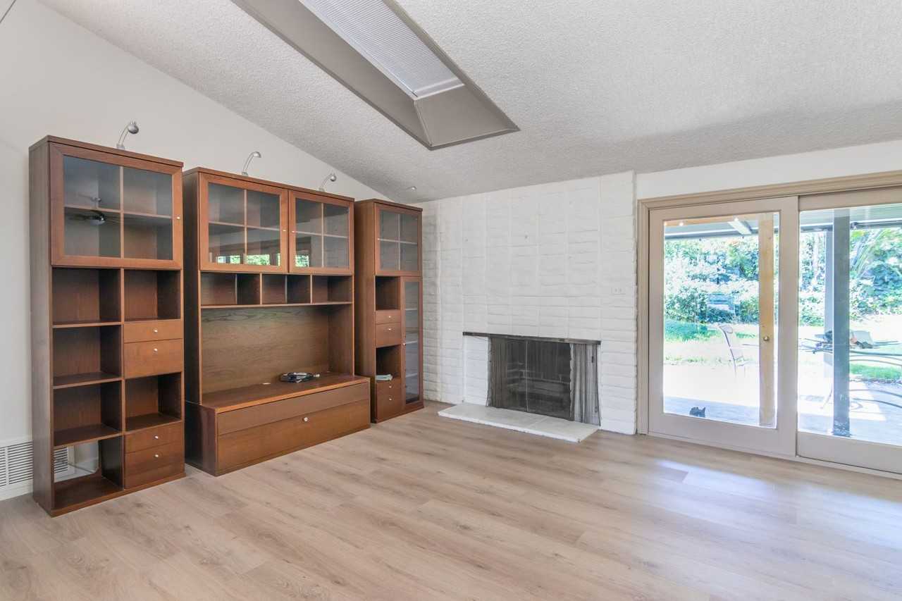 9635 Gerald Ave - Photo 3 of 18