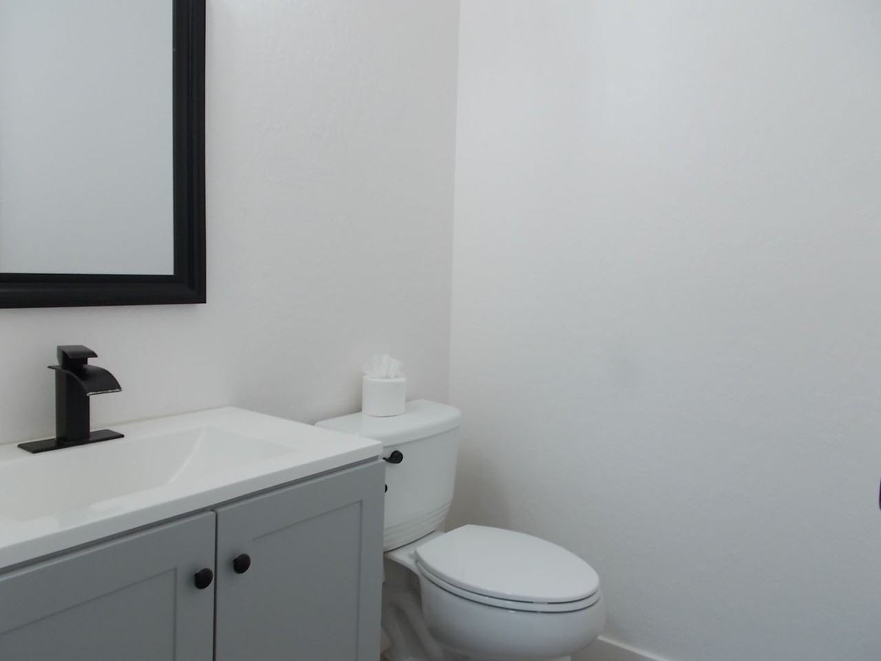 5251 Tipper Ave - Photo 5 of 18