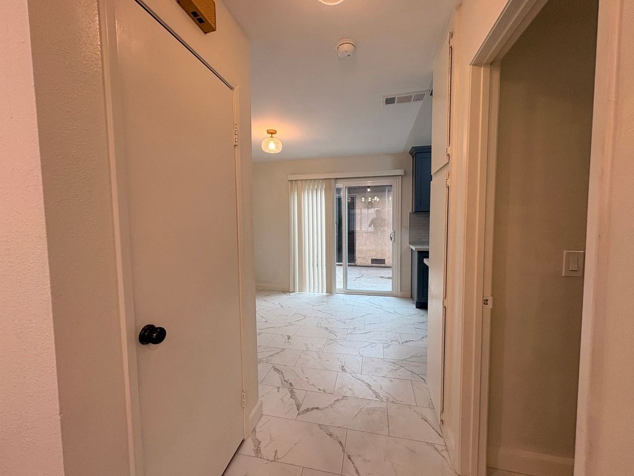 162 E Merrill Ave - Photo 2 of 7