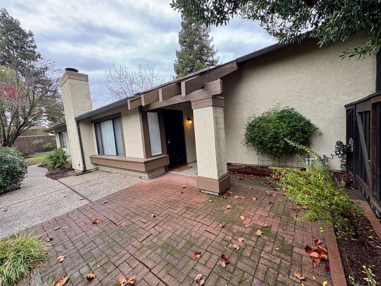 7414 Salton Sea Way - Photo 3 of 22