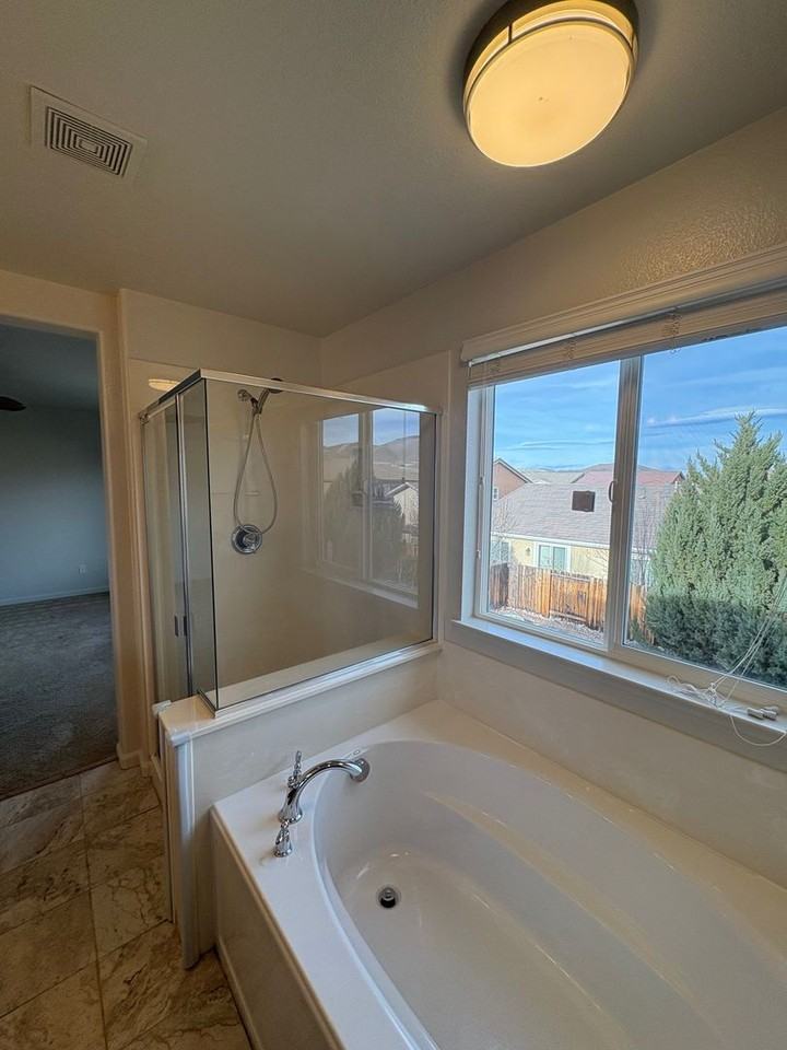 2055 Peaceful Valley Dr - Photo 5 of 13