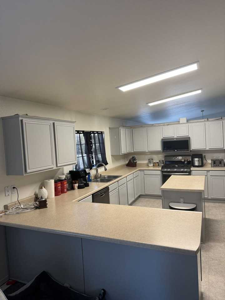 17605 Alexandria Ct - Photo 4 of 16