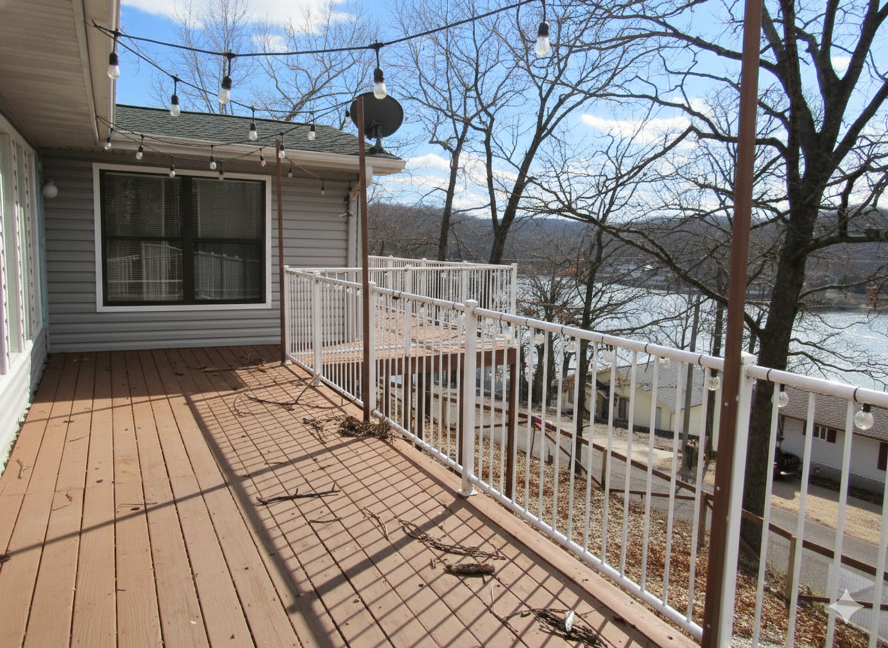 6739 Park Shores Est - Photo 7 of 36