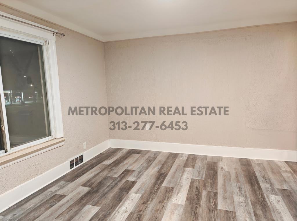 4476 Monroe St Apt 2 - Photo 2 of 17