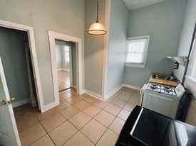 219 E 3rd St #2 - Photo 4 of 4