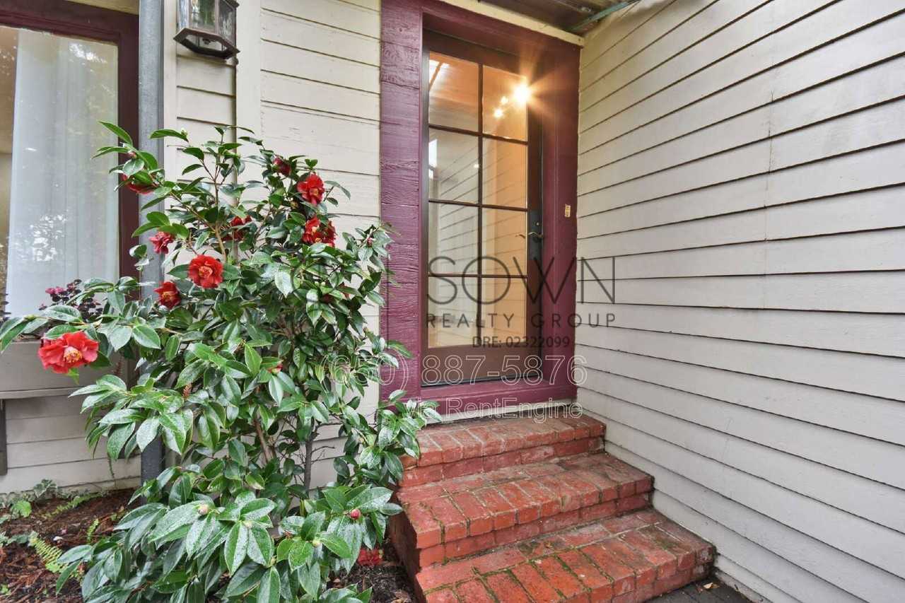 386 Cerrito Ave - Photo 2 of 26