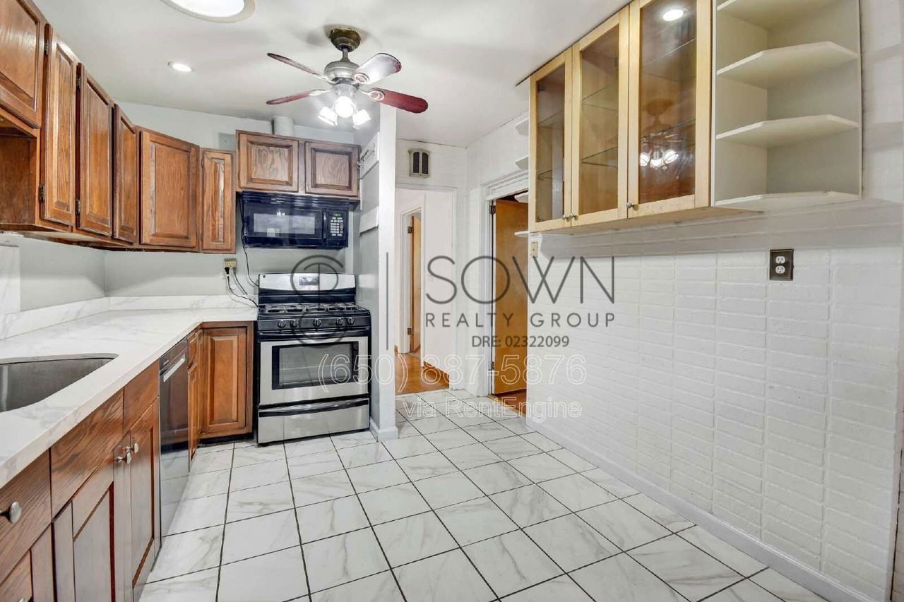 386 Cerrito Ave - Photo 7 of 26