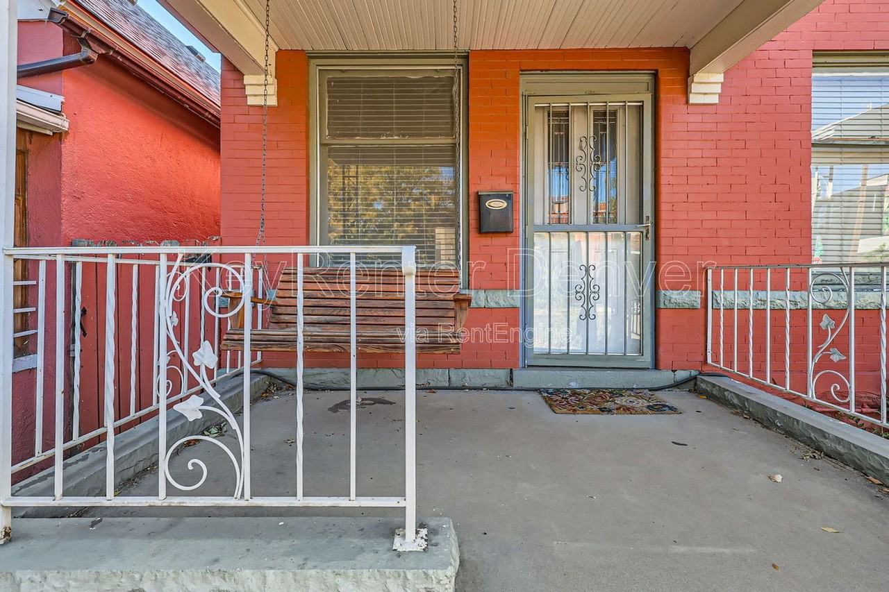 4351 Umatilla St - Photo 2 of 12