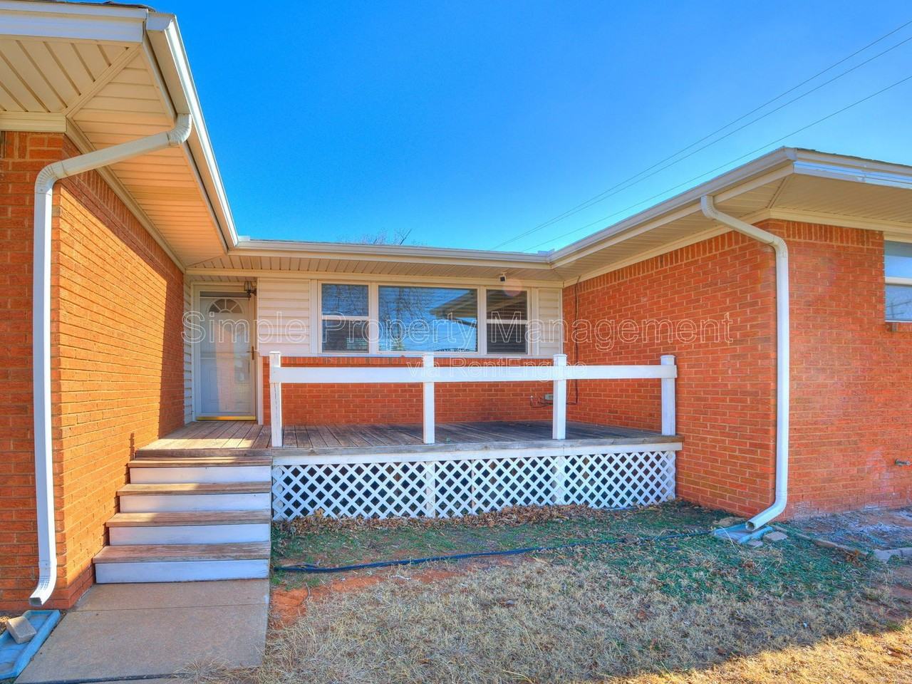 611 Garth Brooks Blvd - Photo 2 of 23