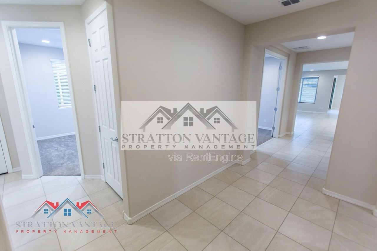 17645 W Palo Verde Dr - Photo 6 of 50