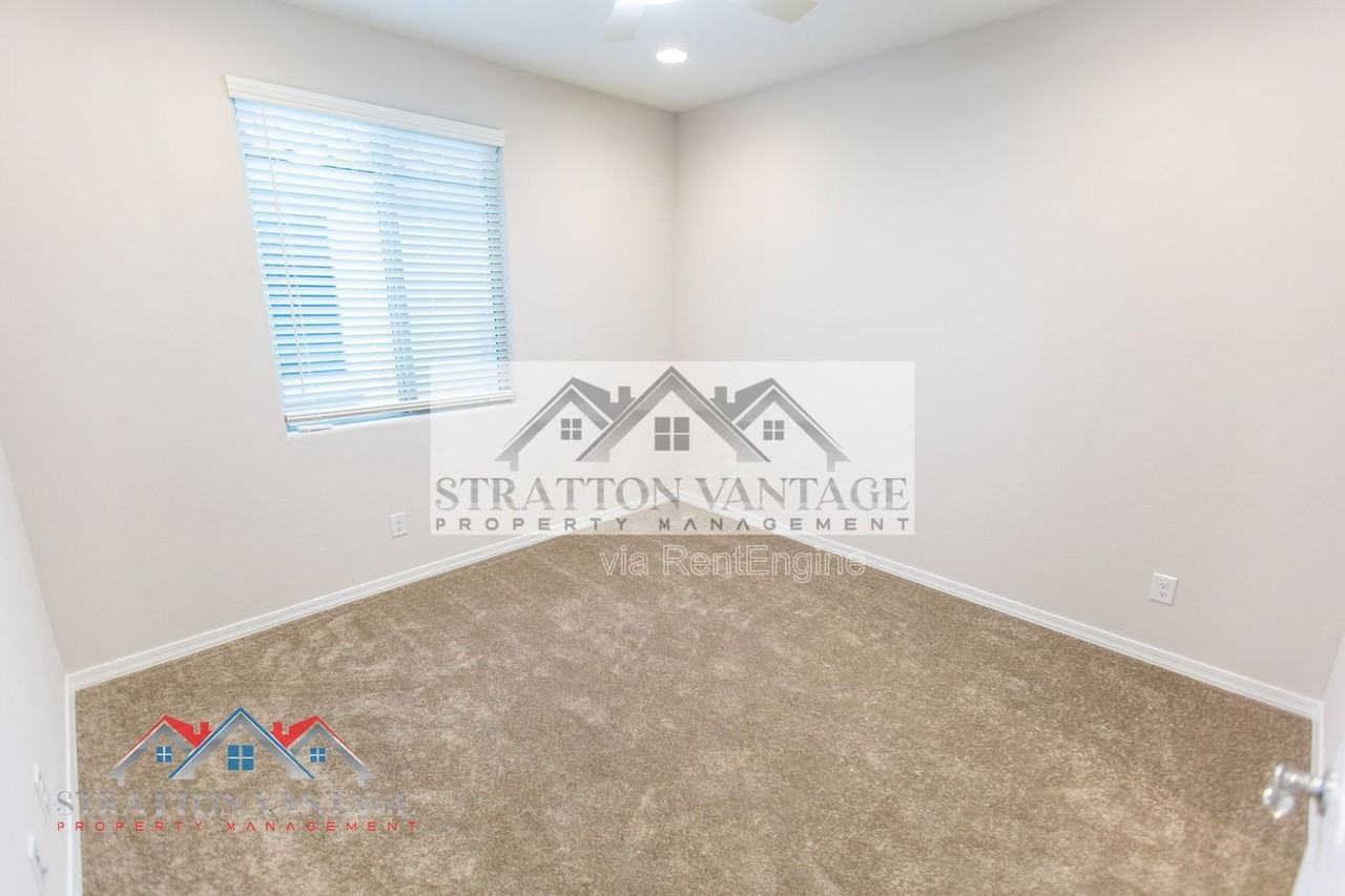 17645 W Palo Verde Dr - Photo 7 of 50